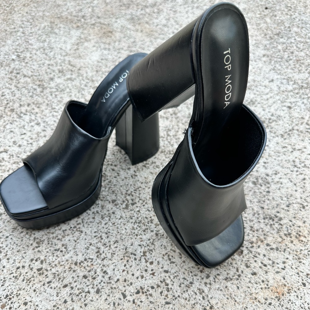 Top Moda Platform Chunky Heel